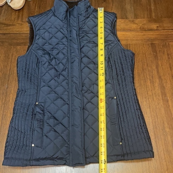 WEATHERPROOF | faux fur quilted vest - Picture 12 of 12